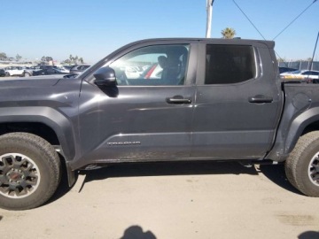 Toyota Tacoma II 2024 Toyota Tacoma 2024 TOYOTA TACOMA TRD OFF ROAD 2.4 Benzyna 278KM, zdjęcie 3