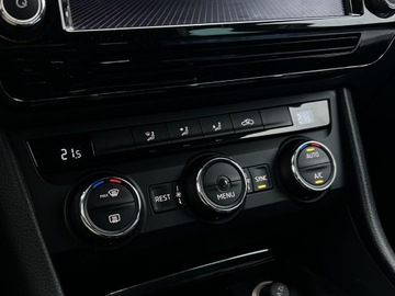 Skoda Superb III Kombi 2.0 TDI 190KM 2017 Skoda Superb Tempomat ACC! APP! Dynamiczne światła, zdjęcie 20