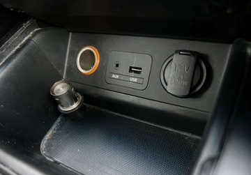 Kia Carens IV Minivan 1.7 VGT CRDI 136KM 2013 Kia Carens 1.7D 136KM 7Msc.Klimatr.Kamera2xPDC AluZima Ledy Grzane Fakt.Gw, zdjęcie 37