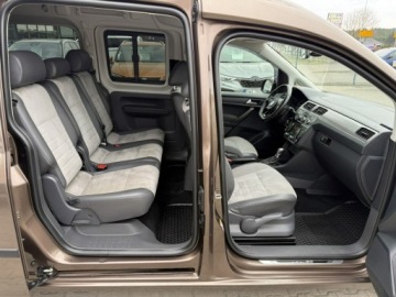Volkswagen Caddy III Kombi Facelifting 2.0 TDI 140KM 2012 Volkswagen Caddy Long*Tramper*7-osób, zdjęcie 22