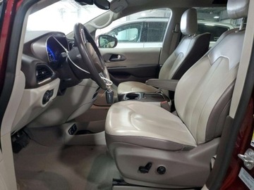 Chrysler Pacifica II 2017 Chrysler Pacifica Touring L Plus 2017 3.6l 3.6 Benzyna 287KM, zdjęcie 7