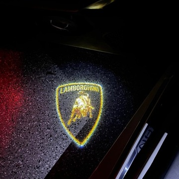 LAMBORGHINI 2X ŚWIATŁO LED LOGO PROJEKTOR Urus Huracan Aventator Gallardo