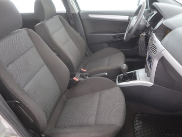 Opel Astra H Kombi 1.8 ECOTEC 125KM 2004 Opel Astra 1.8 16V, Klima, Klimatronic, El. szyby, zdjęcie 8