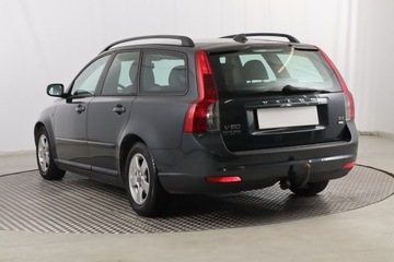 Volvo V50 1.6 DRIVe 109KM 2009 Volvo V50 1.6 D, HAK, Klima, Klimatronic,ALU, zdjęcie 3