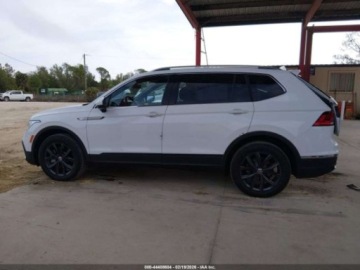 Volkswagen Tiguan III 2024 Volkswagen Tiguan 2.0T 2024 2.0 Benzyna 184KM, zdjęcie 2