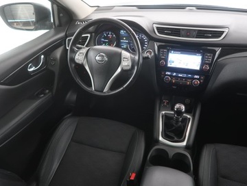 Nissan Qashqai II Crossover 1.6 dCi 130KM 2016 Nissan Qashqai 1.6 dCi, Salon Polska, Serwis ASO, zdjęcie 6