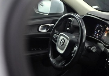 Volvo XC40 Crossover 2.0 D3 150KM 2019 Volvo XC 40 Polski Salon _ Pierwszy wlasciciel 2.0 Diesel 150KM, zdjęcie 19