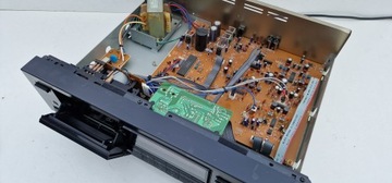 Кассетная стереодека Onkyo Integra TA-2750