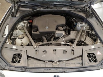 BMW Seria 5 G30-G31 2016 BMW Seria 5 2016 BMW 528 XI 2.0 Benzyna 240KM, zdjęcie 10