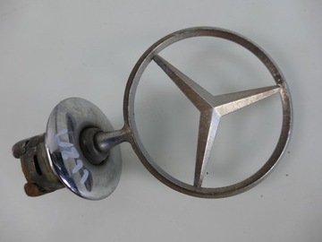 MERCEDES E W211 LIFT ZNACZEKMASKI LOGO CELOWNIK