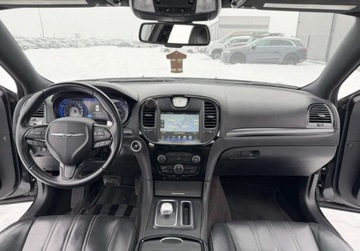 Chrysler 300C II Sedan Facelifting 3.6 V6 296KM 2016 Chrysler 300s 4x4 CHrysler 300S 3,6 Benz Lpg 300 km 2016r 3.6 296KM, zdjęcie 3