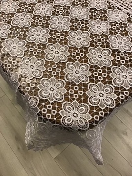 Obrus z Gipiury Biały Cały Koronkowy 150 x 225 cm