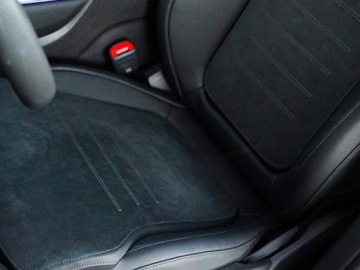 Mercedes GLC C254/X254 Coupe 2.0 300 258KM 2025 GLC Coupe 300 4-Matic AMG Line 2.0 (258KM) 2025, zdjęcie 7