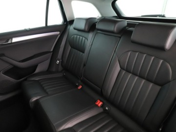 Skoda Superb III Kombi 2.0 TSI 280KM 2017 Škoda Superb Skoda Superb 4x4 DSG navi klima auto, zdjęcie 16