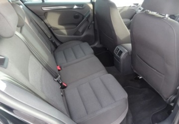 Volkswagen Golf VII Hatchback 3d 1.6 TDI-CR DPF 105KM 2012 Volkswagen Golf 1.6TDI 105KM Klimatronic Alu Bezwypadkowy Zadbany Oplacony, zdjęcie 14