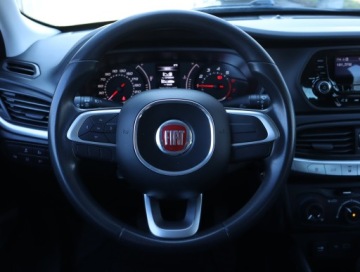 Fiat Tipo II Sedan 1.4 95KM 2019 Fiat Tipo 1.4 16V, Salon Polska, Serwis ASO, GAZ, zdjęcie 19