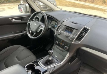 Ford S-Max II Van 2.0 EcoBlue 150KM 2019 Ford S-Max Ford S-Max 2.0 EcoBlue Trend 2.0 Diesel 150KM, zdjęcie 27