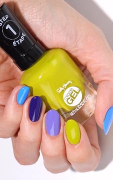 Темно-синий лак для ногтей Miracle Gel 605 Desert Reign Sally Hansen 14,7 мл