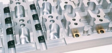 Хомут монтажный Pitbull, ножевая кромка, из стали 37,5 MITEE-BITE