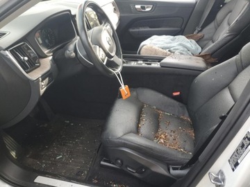 Volvo XC60 II 2021 Volvo XC 60 T5 Momentum 2021 2.0 Benzyna 250KM, zdjęcie 7