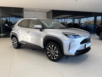 Toyota 2022 Toyota Yaris Cross Comfort + Tech + Style / 1 właś, zdjęcie 4