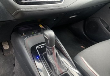 Toyota Corolla XII TS Kombi Facelifting 2.0 Hybrid Dynamic Force 196KM 2025 Toyota Corolla 2.0 Hybrid GR Sport Dynamic VAT 23 1 wlasciciel Bezwypad, zdjęcie 20