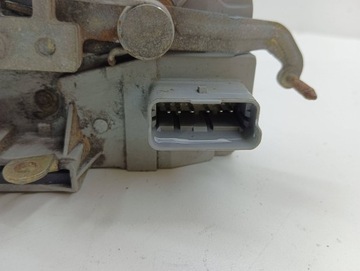 LANCIA PHEDRA 2002 PRAVÁ STRANA ZÁMEK DVEŘE PŘEDNÍCH