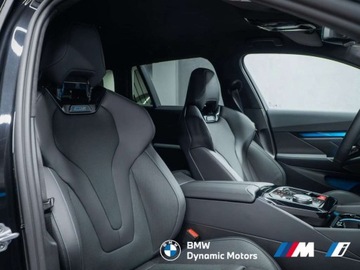 BMW Seria 5 G90-91 2025 BMW M5 Nowe BMW M5 Touring - 727 KM pHEV - DEMO 2025 - M Driver - Hak 4.4, zdjęcie 21
