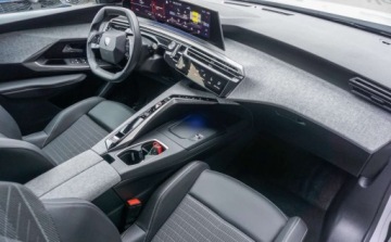 Peugeot 3008 II Crossover Facelifting  1.2 PureTech 130KM 2024 Peugeot 3008 Peugeot 3008 Allure MHEV 1.2 Benzyna 130KM, zdjęcie 36