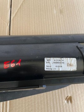BMW E61 ROLETA KUFRU ČERNÁ MŘÍŽKA 9119691