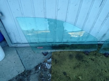 AUDI A4 B6 - SKLO (OKNO) PRAVÝ PŘEDNÍ