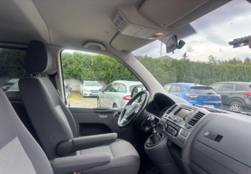 Volkswagen Caravelle T5 Caravelle Facelifting długi rozstaw osi 2.0 BiTDI 180KM 2014 Volkswagen Caravelle 9 osobowy 2.0 Diesel 180KM, zdjęcie 12