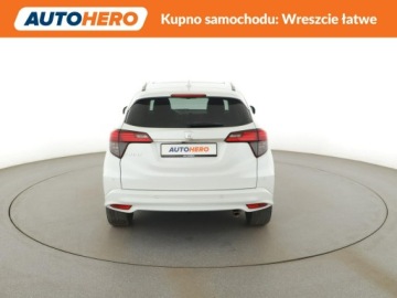 Honda HR-V II SUV Facelifting 1.5 i-VTEC 130KM 2020 Honda HR-V Executive automat panorama navi grzane, zdjęcie 5