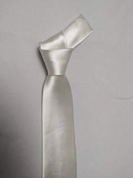 WYPRZEDAŻ ELEGANCKI KRAWAT DOBRA JAKOŚĆ