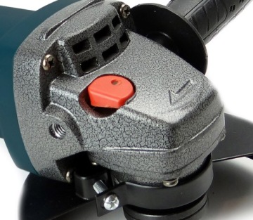 УГЛОВАЯ ШЛИФОВАЛЬНАЯ МАШИНА С РЕГУЛИРУЕМОЙ СКОРОСТЬЮ ВРАЩЕНИЯ BERHARD + ДИСКИ