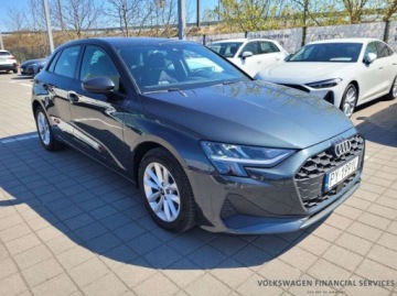 Audi A3 8Y Sportback Facelifting 1.5 35 TFSI 150KM 2025 Audi A3 Sportback fv 23, gwarancja do 2030 roku, 1.5 TSI 150KM, automat, zdjęcie 2