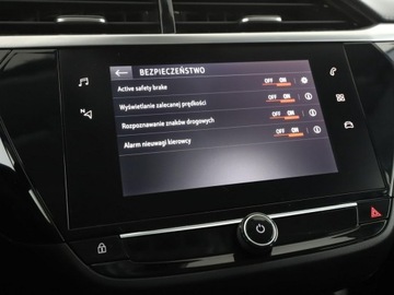 Opel Corsa F Hatchback 5d 1.2 75KM 2022 Opel Corsa Navi Czujniki parkowania Klimatyzacja, zdjęcie 25