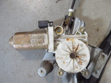 FOCUS MK1 FACELIFT 99- ZVEDÁK MOTOREK OKNO PŘEDNÍ LEVÝ ELELKTRICKÝ