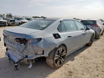 BMW Seria 7 G70 2025 BMW Seria 7 740i 2025 3.0l 3.0 Benzyna 375KM, zdjęcie 3