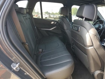 BMW X5 G05 2022 BMW X5 M50i 2022 4.4l 4.4 Benzyna 523KM, zdjęcie 11
