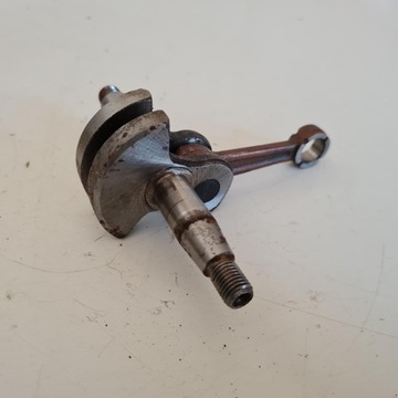 ШАТУН КОЛЕНВАЛА JCB PHT24F