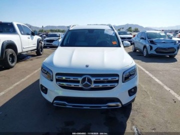 Mercedes GLB 2021 Mercedes-Benz GLB 2021 Mercedes-Benz GLB 250 SUV 2.0 Benzyna 221KM, zdjęcie 1