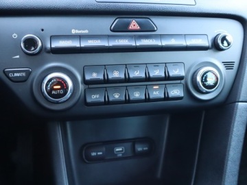 Kia Sportage IV SUV Facelifting 1.6 GDI 132KM 2021 Kia Sportage 1.6 GDI, Salon Polska, Serwis ASO, zdjęcie 12