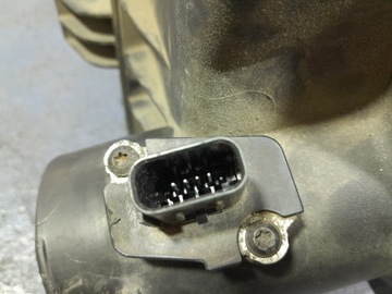 FORD GALAXY MK2 2.0 TDCI POUZDRO FILTRU VZDUCHU