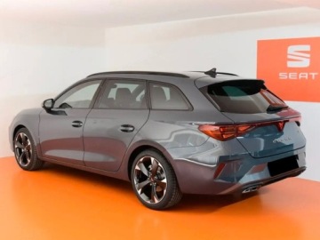 Cupra Leon II Sportstourer Facelifting 1.5 eTSI MHEV 150KM 2025 CUPRA Leon 1.5 eTSI mHEV DSG Combi 150KM 2025, zdjęcie 2