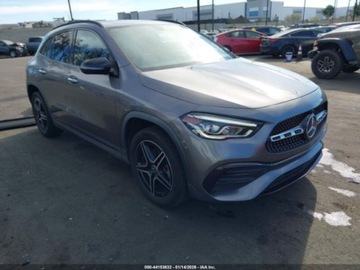 Mercedes GLA II 2022 Mercedes-Benz GLA 2022 Mercedes-Benz GLA GLA 250 SUV 2.0 Benzyna 221KM, zdjęcie 3