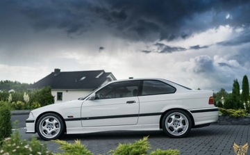 BMW Seria 3 E36 M3 Coupe 3.0 R6 286KM 1995 BMW M3 (e36), zdjęcie 27