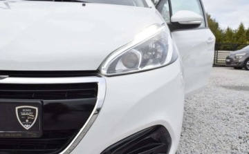 Peugeot 208 I Hatchback 5d Facelifting 1.6 BlueHDi 75KM 2018 Peugeot 208 Peugeot 208 1.6 BlueHDI Tablet, Klima 1.6 Diesel 75KM, zdjęcie 26