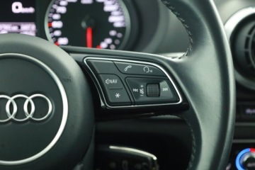 Audi A3 8V Sportback 5d Facelifting 1.5 TFSI 150KM 2018 Audi A3 1.5 TFSI, Navi, Xenon, Bi-Xenon, Klima, zdjęcie 18
