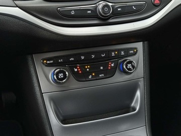 Opel Astra K Sports Tourer 1.4 Turbo 125KM 2018 Opel Astra 1.4 Turbo 125 KM EnJoy CarPlay Climatronic Alu 16 PDC Gwarancja, zdjęcie 24